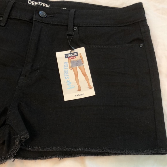 Denizen from Levi’s black Jean shorts - Picture 2 of 8